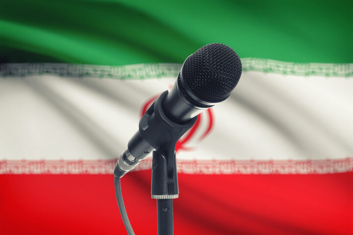 Der iranische Dissidenten-Rapper Toomaj Salehi wird zu sechs Jahren Haft verurteilt und entgeht damit der Todesstrafe