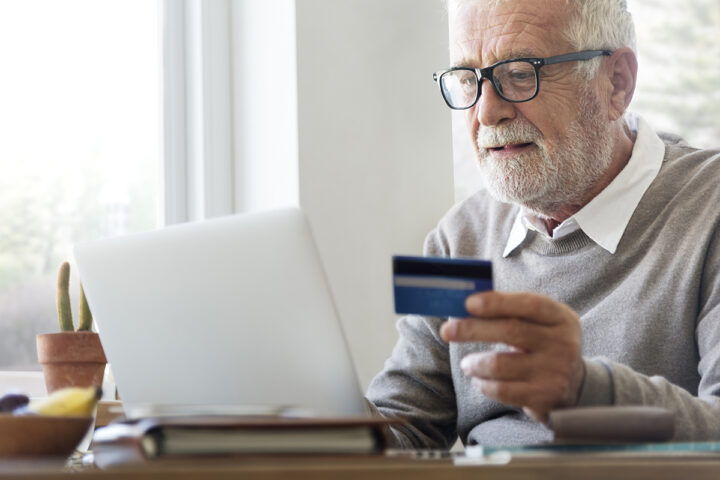 keep-your-credit-cards-active,-even-in-retirement