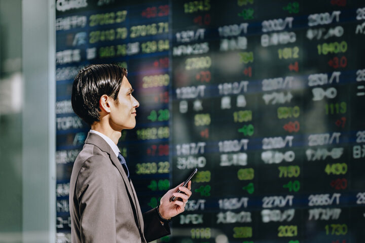 Asiatische Aktien im Abwärtstrend trotz des großen Tech-Anstiegs an der Wall Street