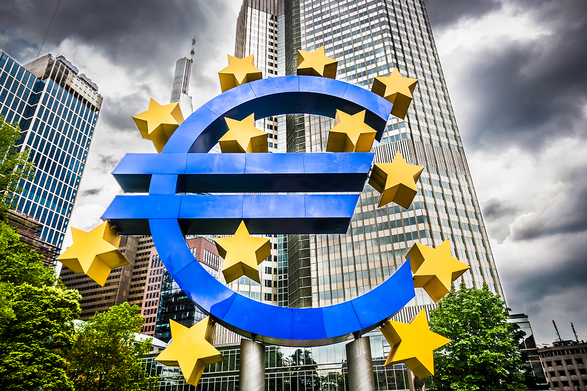 Europäische Zentralbank hält inmitten von Inflationsdruck und geopolitischen Spannungen an ihrem Kurs fest