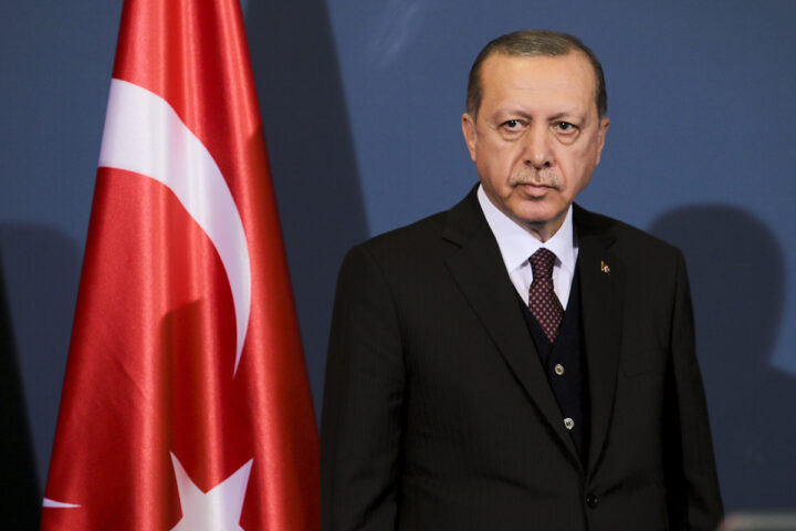 Der türkische Präsident Erdogan kommt der Ratifizierung der schwedischen NATO-Mitgliedschaft einen Schritt näher