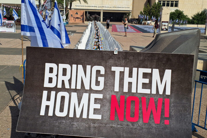 the-agonizing-wait-israeli-families-hope-for-hostage-release-amid-tensions