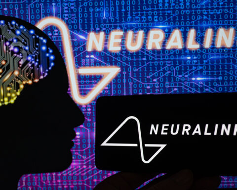 neuralink's-brain-chip-setback-in-milestone-trial