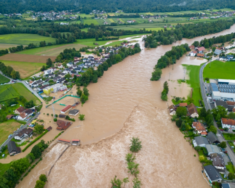 hochwasser-weiterer-regen-verscharft-hochwassersituation