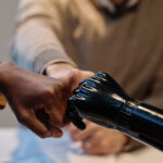 Gedankengesteuerte Handprothese revolutioniert Gliederersatz