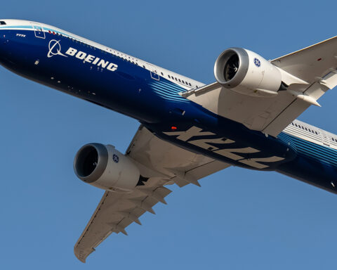 boeing-strike-persists-as-workers-reject-new-contract-offer